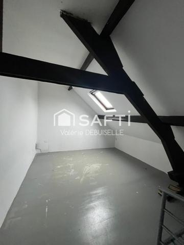 Maison atypique surprenante avec de beaux volumes 176 m²