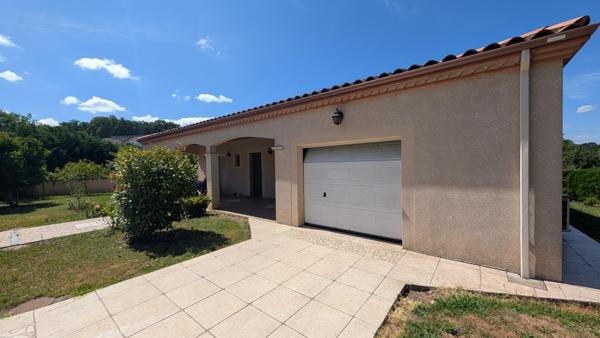 Maison 5 pièces de plain-pied