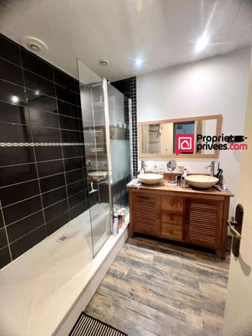 Maison de 6 pièces  4 chambres 112 m2 et 616 m2 de terrain Vémars 95470