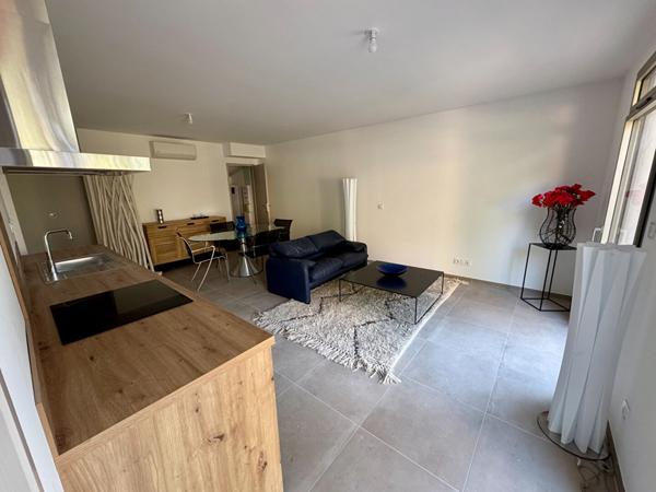 Maison Nimes 5 pièce(s) 104.60 m2