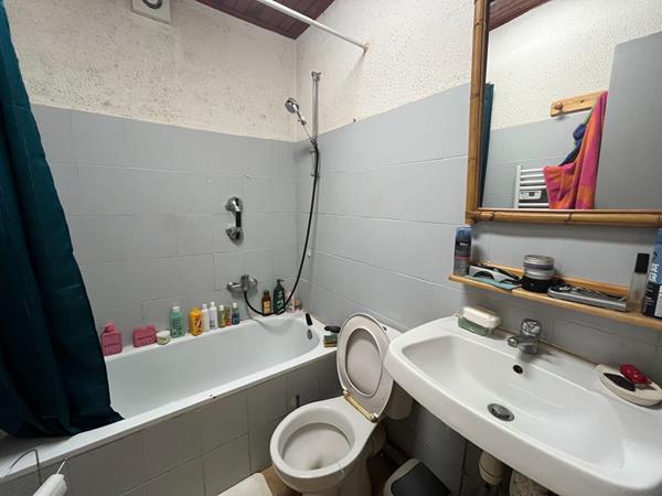 Ensemble immobilier avec vue dégagée entre Narbonne et Carcassonne