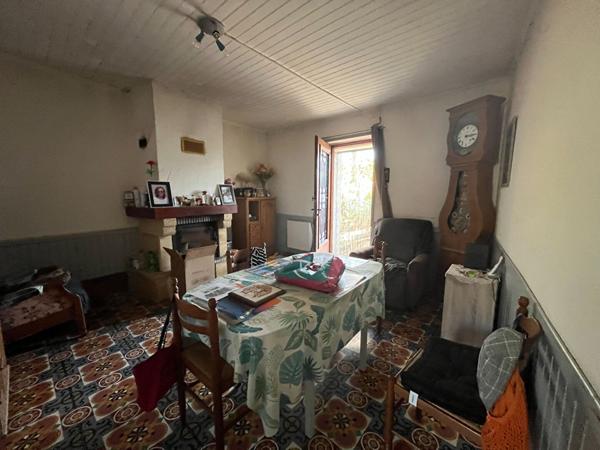 Ensemble immobilier avec vue dégagée entre Narbonne et Carcassonne