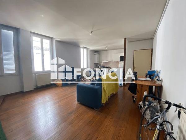 Location Appartement 3 pièces 51.7 m² - 12 RUE FRANCOIS PIE Valence 26000