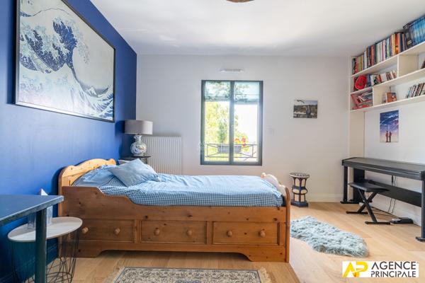 Maison Le Mesnil Le Roi 182 m2 1 345 000 € **  - Référence  4728
