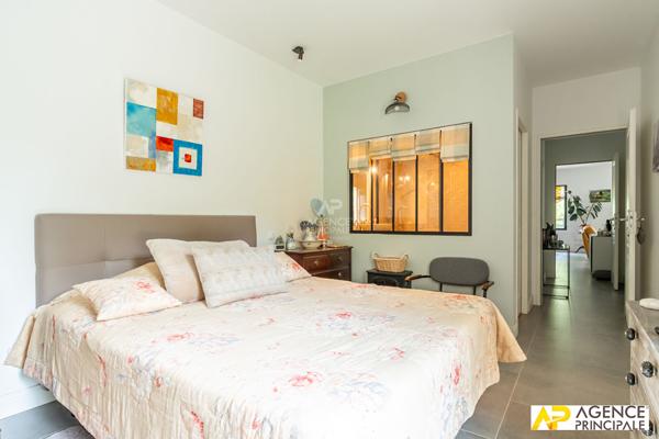 Maison Le Mesnil Le Roi 182 m2 1 345 000 € **  - Référence  4728