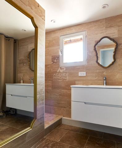 Duplex cocooning Saint Germain En Laye 4 pièces 85.67 m2 au sol 549 000 € **  - Référence  18713