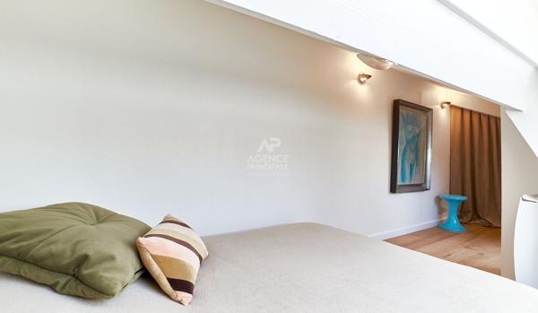Duplex cocooning Saint Germain En Laye 4 pièces 85.67 m2 au sol 549 000 € **  - Référence  18713