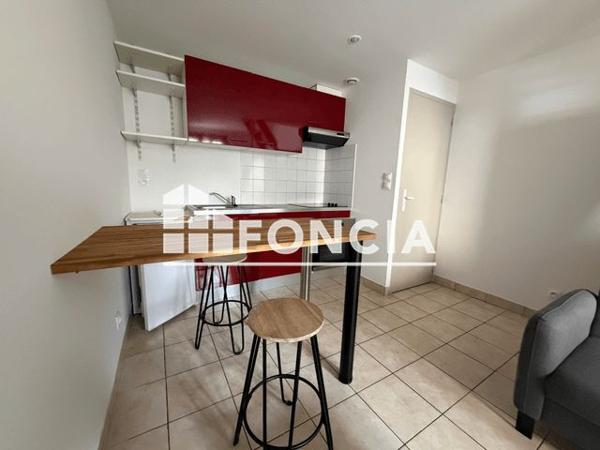 Location Studio meublé 20.24 m² - 43 RUE DES THERMES Perigueux 24000