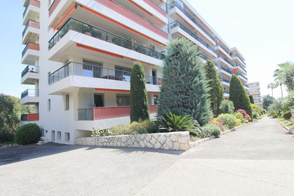 Appartement 5 pièces 137.84 m2