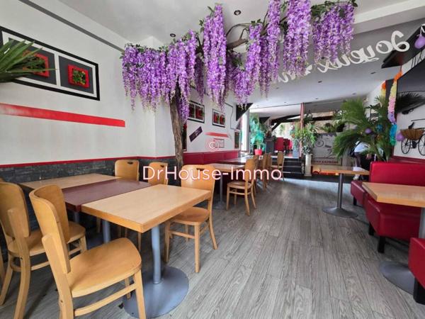 Commerce à vendre 3 pièces de 110 m²