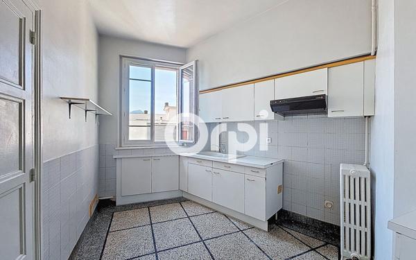 Appartement à vendre    4 pièces • 86 m2 Clermont-Ferrand