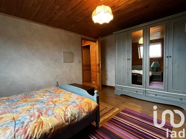 Maison de ville 6 pièces de 152 m² à Mons-en-Barœul (59370)