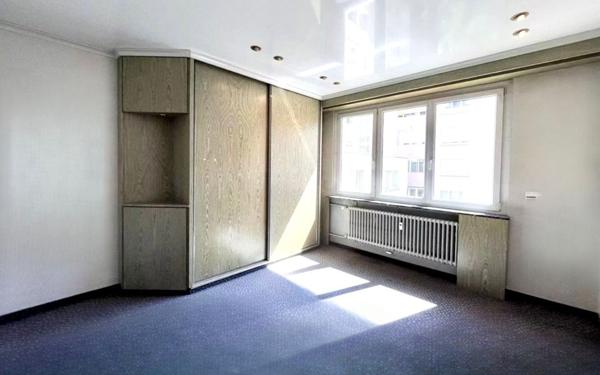 Appartement à vendre    4 pièces • 192 m2 Strasbourg