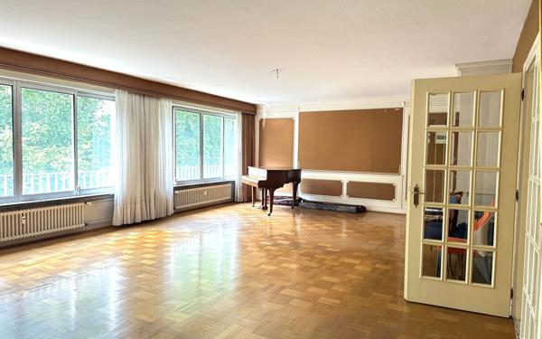 Appartement à vendre    4 pièces • 192 m2 Strasbourg