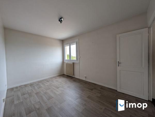 BORDEAUX SAINT-AUGUSTIN – DERNIER ÉTAGE – APPARTEMENT 2 PIÈCES