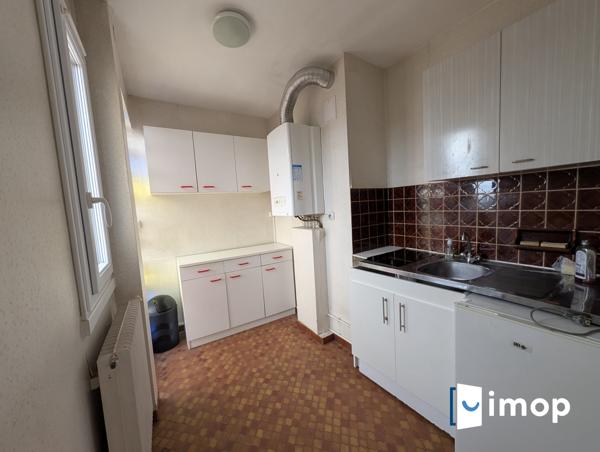 BORDEAUX SAINT-AUGUSTIN – DERNIER ÉTAGE – APPARTEMENT 2 PIÈCES
