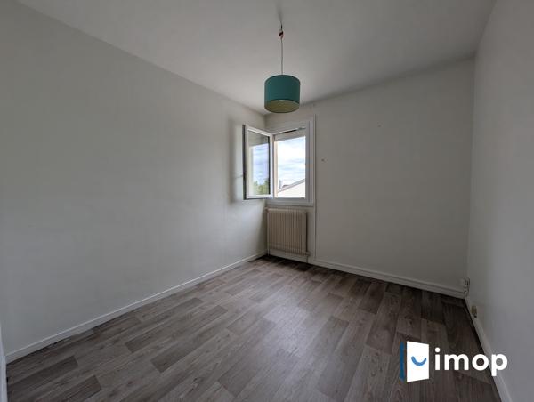 BORDEAUX SAINT-AUGUSTIN – DERNIER ÉTAGE – APPARTEMENT 2 PIÈCES