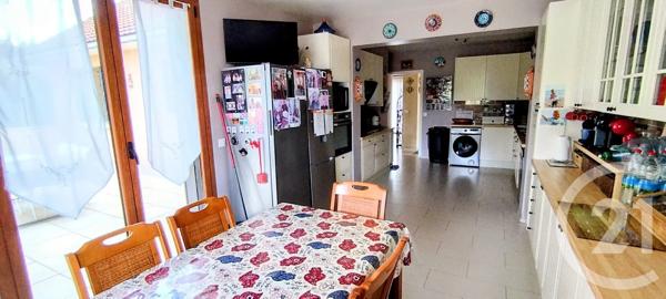 Maison à vendre  5 pièces - 208 m 2   ANDEVILLE  - 60
