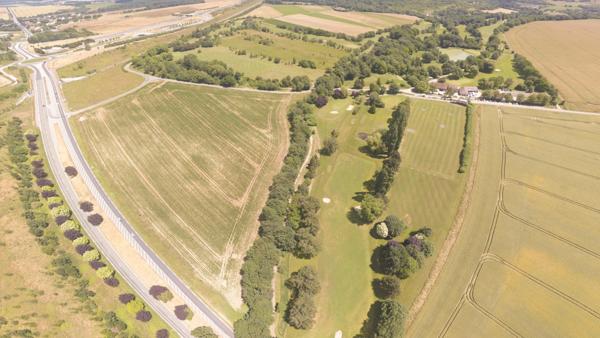 Dpt Aisne (02), Château-THierry, ensemble immobilier de 52 hectares