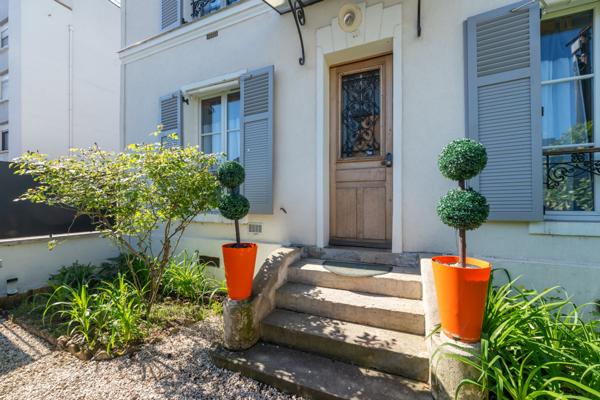 Maison individuelle lumineuse & ensoleillée, fonctionnelle comme un appartement