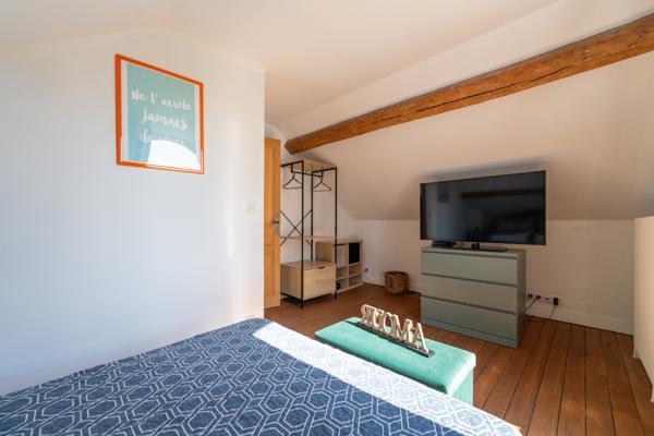 Maison individuelle lumineuse & ensoleillée, fonctionnelle comme un appartement