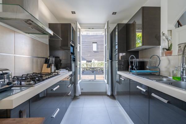 Maison individuelle lumineuse & ensoleillée, fonctionnelle comme un appartement