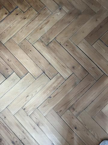 Maison
         4 pièces
        - 100 m² 349 900 € *
