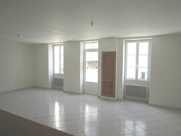 Location maison Cognac - 4 pièce(s) - 99 m² - 680 €/mois
