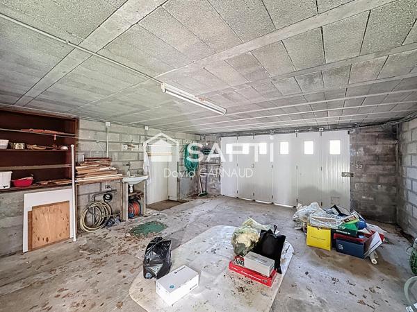 Maison sur sous-sol semi enterré de 3 chambres