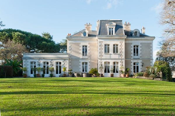 Vente Maison de maître La Chapelle-sur-Erdre 21 Pièces 600 m²