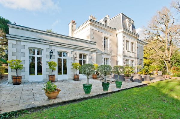 Vente Maison de maître La Chapelle-sur-Erdre 21 Pièces 600 m²