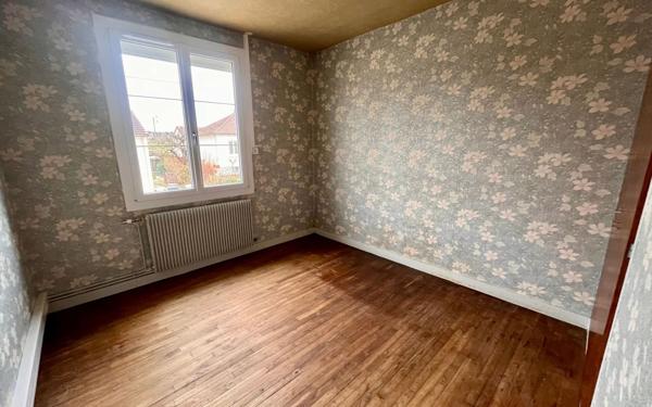 Maison à vendre    3 pièces •  Châtellerault