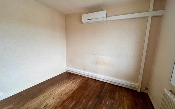 Maison à vendre    3 pièces •  Châtellerault