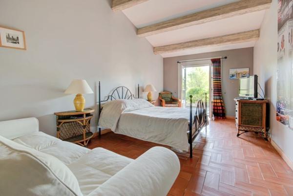 Vente Villa de luxe Aubagne 10 Pièces 480 m²