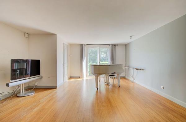 Vente Villa de luxe Aubagne 10 Pièces 480 m²