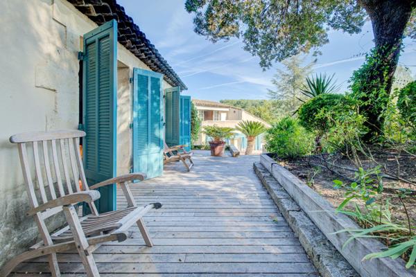 Vente Villa de luxe Aubagne 10 Pièces 480 m²