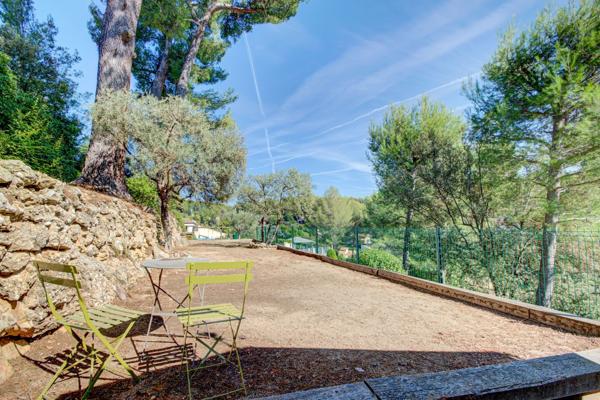Vente Villa de luxe Aubagne 10 Pièces 480 m²