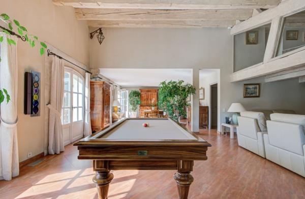 Vente Villa de luxe Aubagne 10 Pièces 480 m²