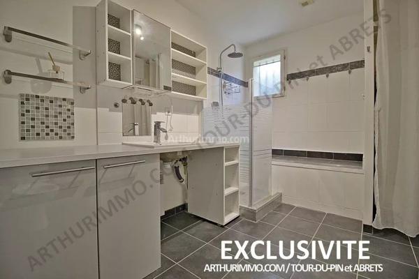 Vente Maison 6 pièces 102 m2 à La Tour-du-Pin