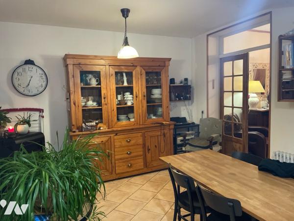 VALENCIENNES – MAISON DE VILLE DE CARACTERE – 122 m² – 3 CHAMBRES – CAVE – 189 400 € HAI