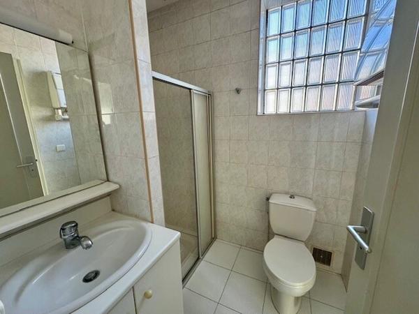 AUCH - Spacieuse maison avec jardin clos, garage et parkings