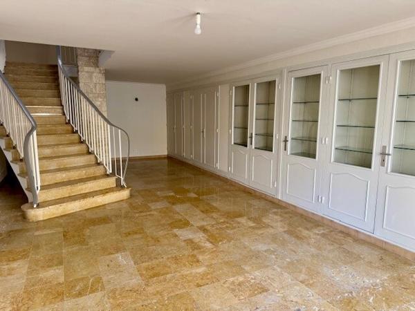 AUCH - Spacieuse maison avec jardin clos, garage et parkings