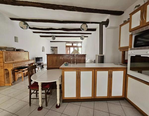 Vente Maison 5 pièces 105 m2 à Linas