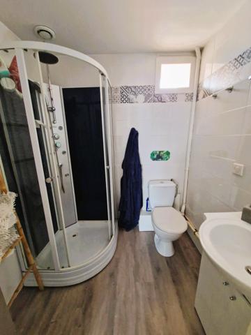 Appartement
                                                                                                                                                                                                                                                                                                                        1 pièce(s)                                                                                                                                                                                                                                                                                                                              26.76  m²