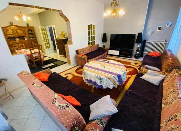 Maison à vendre    6 pièces •  La Fère