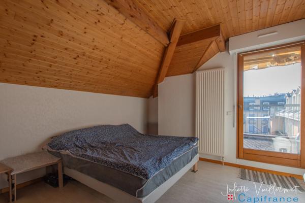 CHAMBERY (73000) : Appartement 3 chambres, cave, garage