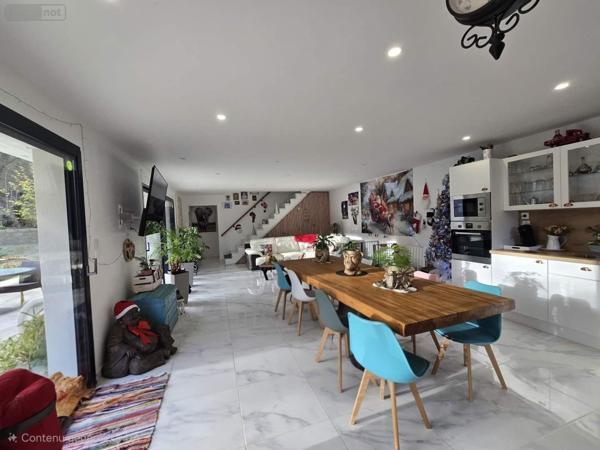 Maison à vendre à Corneville-sur-Risle dans l'Eure (27500), ref : 065/376