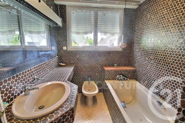 Maison à vendre  6 pièces - 125,48 m 2   ST AVOLD  - 57