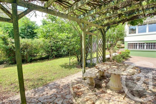Maison à vendre  6 pièces - 125,48 m 2   ST AVOLD  - 57