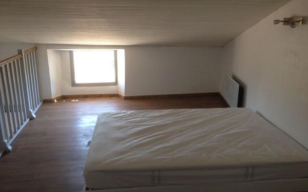 Maison à vendre    5 pièces • 108,76 m2 Forcalquier